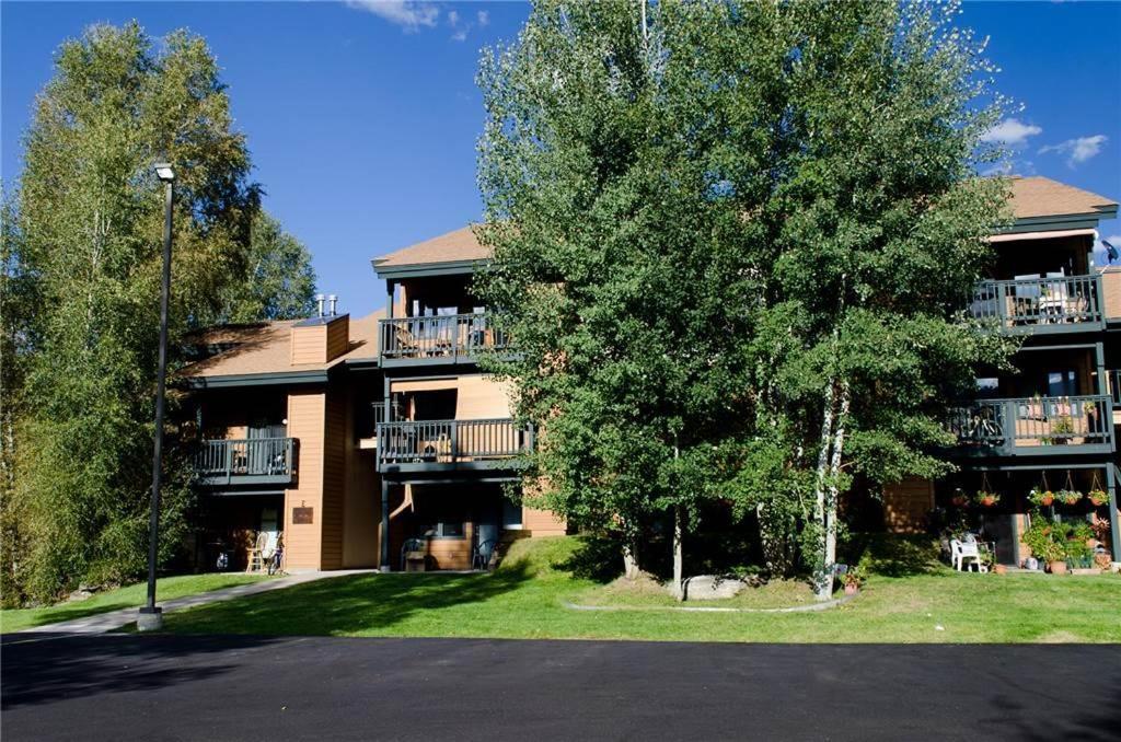 The Pines Condominiums Steamboat Springs Extérieur photo